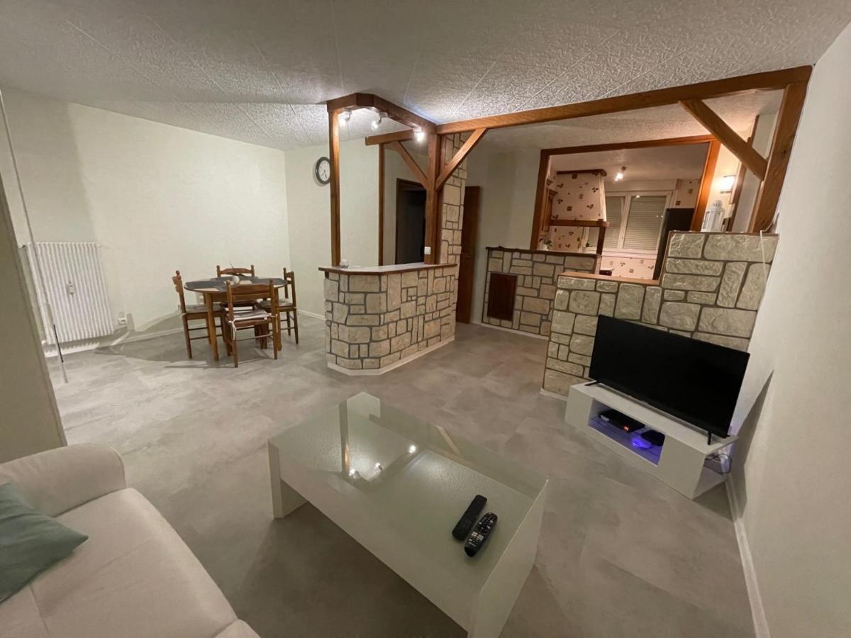 Appartement Motte Giron Dijon Buitenkant foto